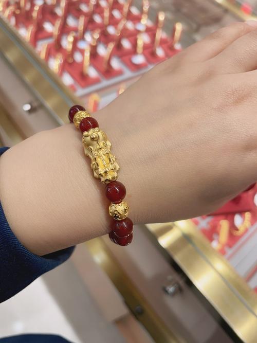 大林木命适合佩戴什么饰品可依招财转运？