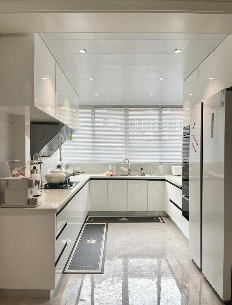 厨房开灯有哪些讲究，会影响风水吗？