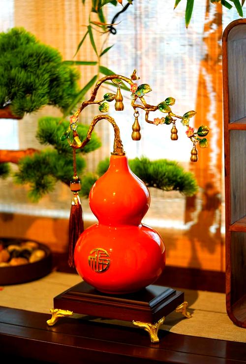 家里挂葫芦有什么特别的讲究，能让它成为吉祥的象征呢？