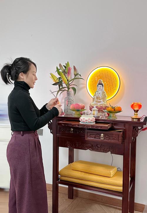 观音像摆放的最佳位置和朝向是怎样的？