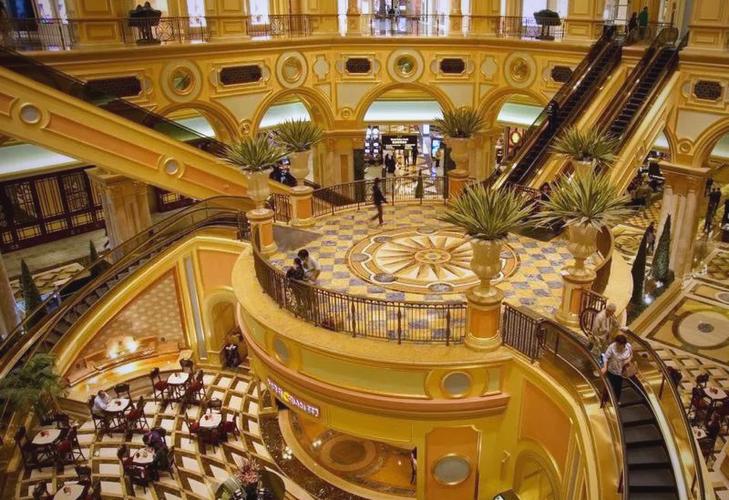 赌场房顶的风水讲究有哪些具体要求？