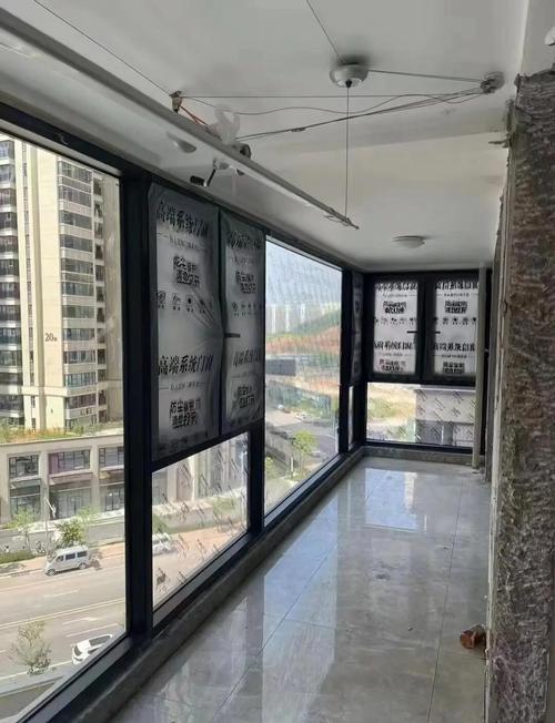 家里落地玻璃对风水有影响吗？哪种布局最适宜？