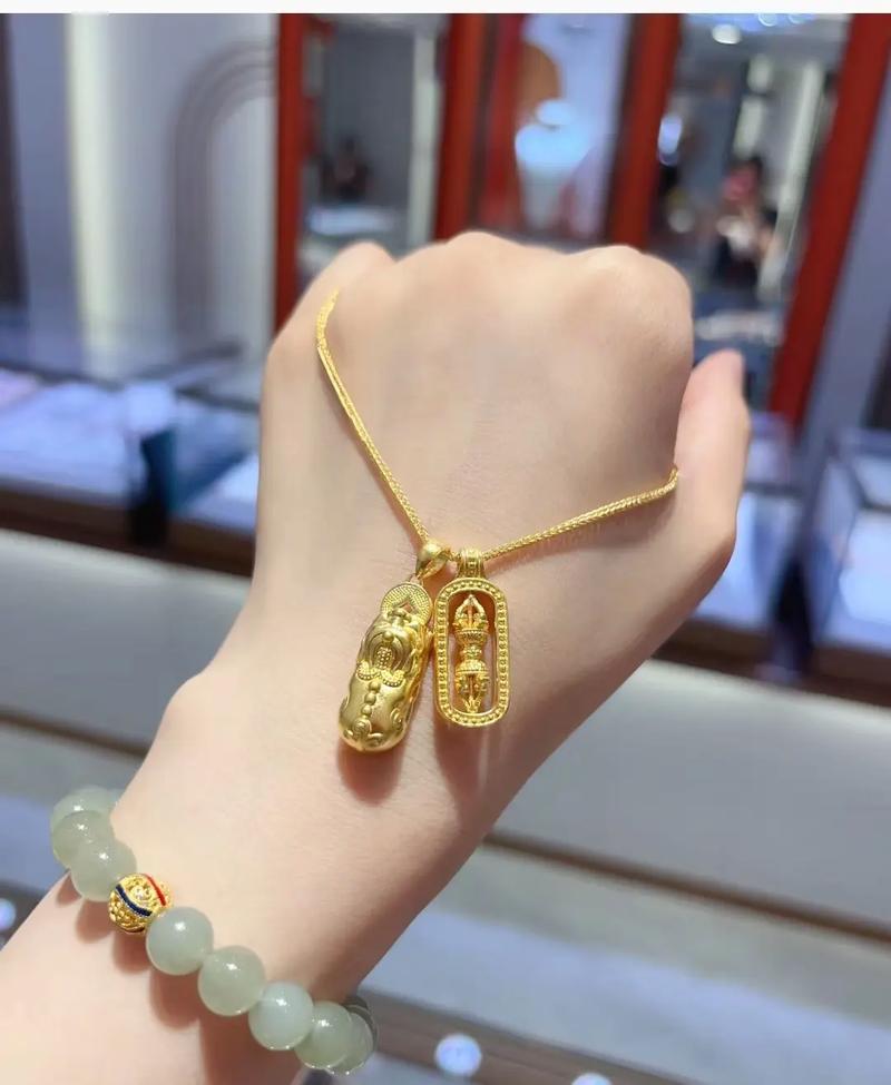 金箔金命与哪种命合财蕞理想？金箔金命女性蕞适合佩戴哪种首饰？