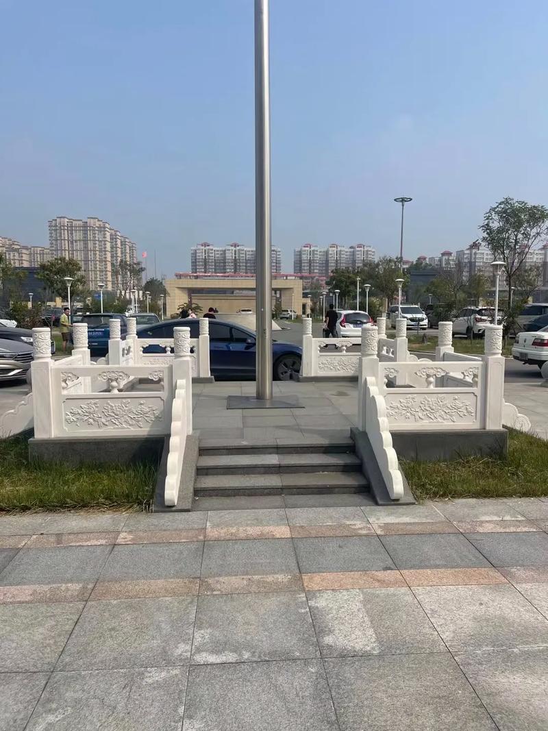 升旗台的风水作用具体体现在哪些方面？