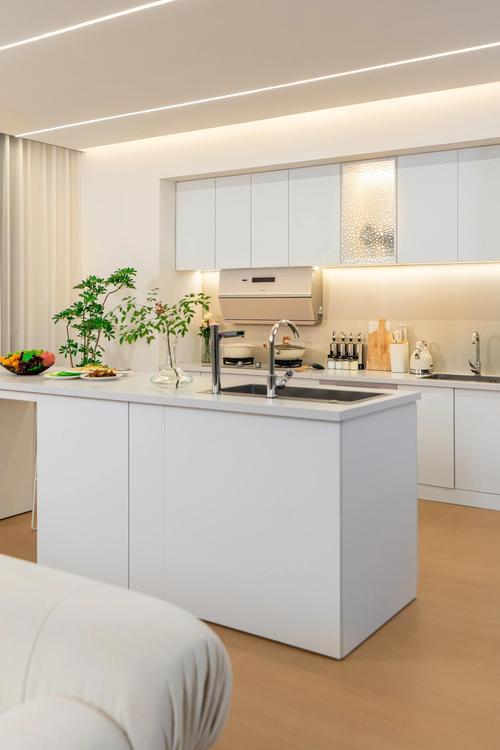 开放式厨房布局对家居风水有何具体影响？