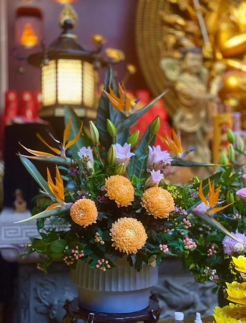 在佛前供奉哪种花能获得最大功德？