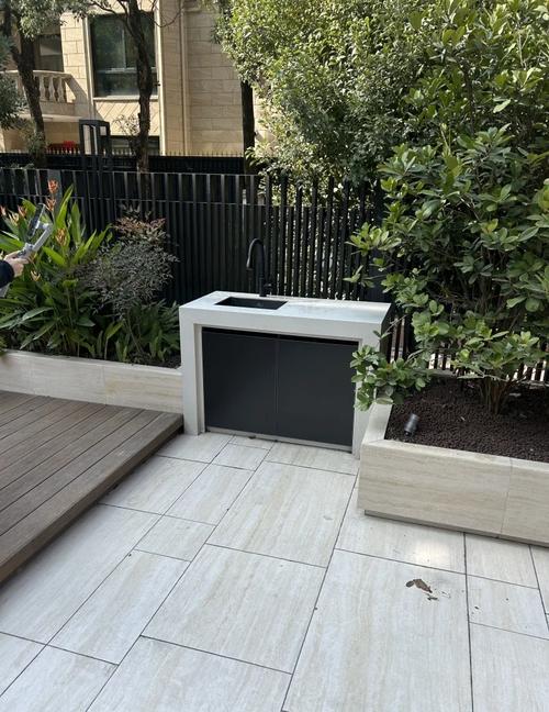 在风水院子里建造洗手间是否合适呢？