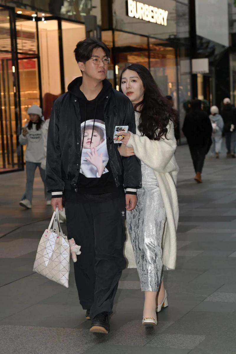 街头情侣穿搭真的能看风水吗？