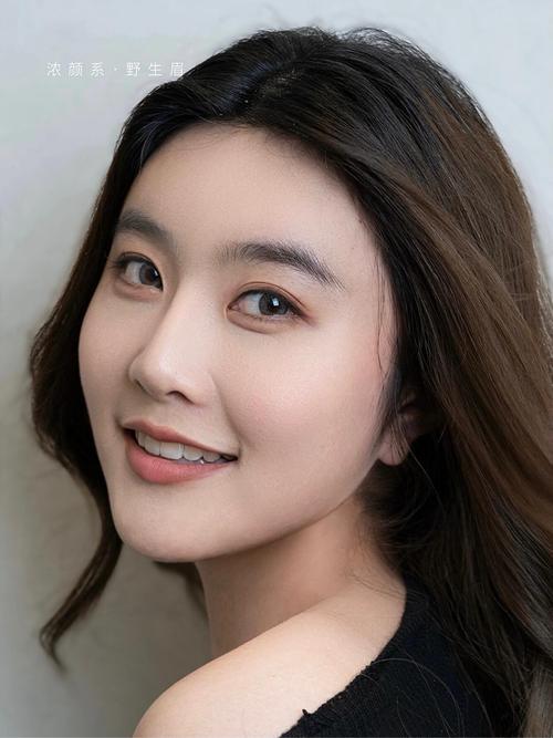 眉毛浓密的女性命运如何？浓眉女性是否都很厉害？