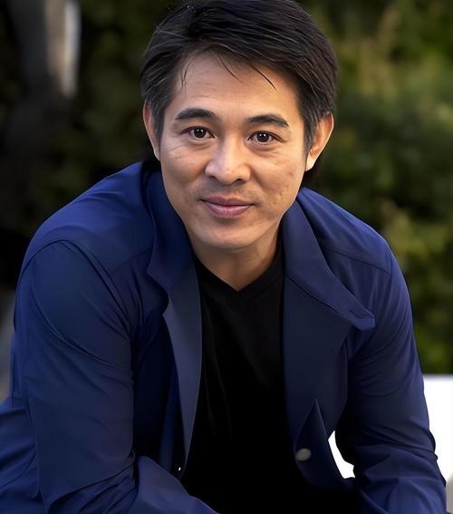 李连杰的命格是什么？他的面相特征有哪些？