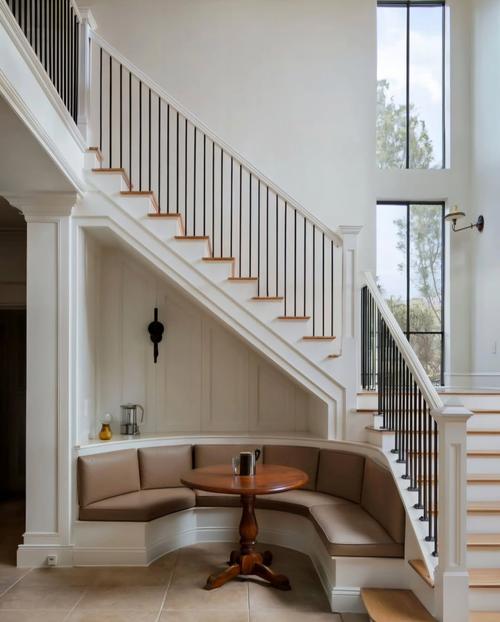 楼梯摆放杂物对家居风水有影响吗？