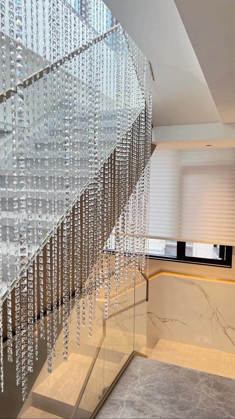 风水帘水晶适合我家使用吗？有没有什么讲究？