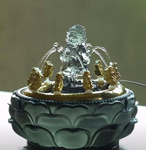 风水摆件可以亲手触摸吗？