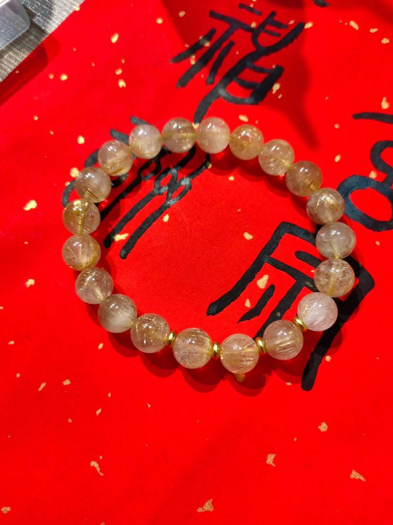 水命之人适合佩戴哪种水晶，有什么物品可以旺水命？