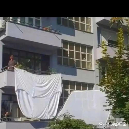 阳台风水禁忌，能否挂内裤？