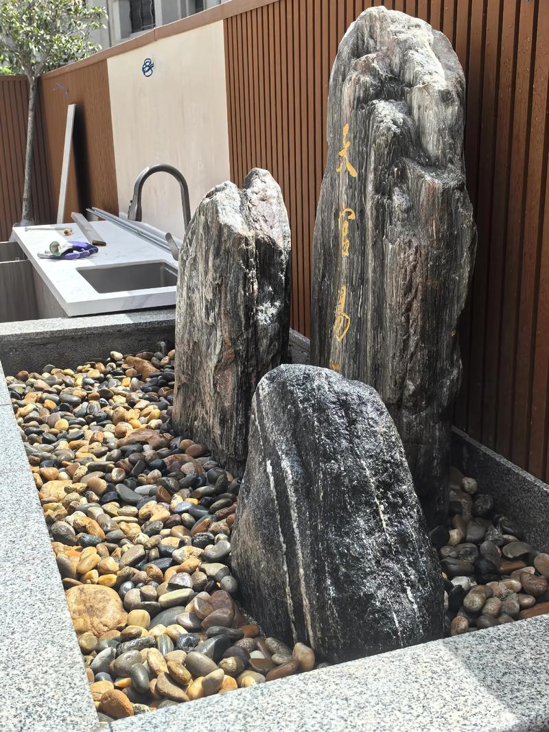 小区风景石对住宅风水有怎样的影响？