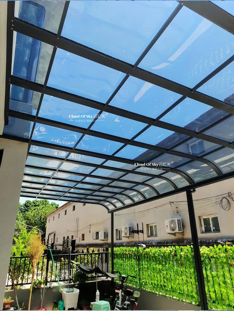门前搭建雨棚会对家宅风水产生哪些不利影响？