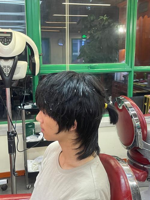 长头发对风水有影响吗，男生留长发会怎样？