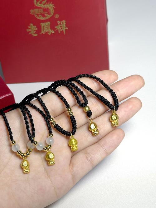 属蛇大林木命配什么命好？大林木带什么首饰最合适？