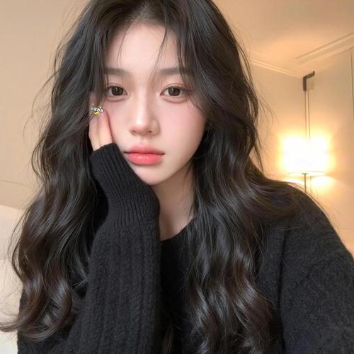 卷发女孩命运如何，是否意味着难以驾驭？