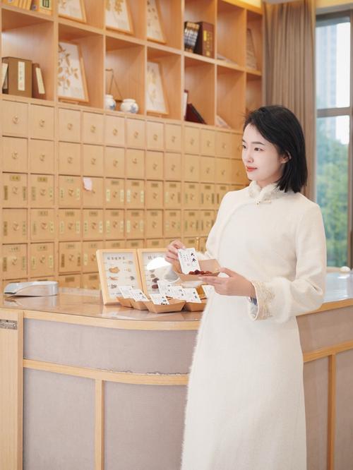 学中医的人适合哪种气质的人？