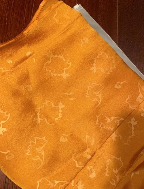 风水学中橙色布料能否有效抵挡家中火煞影响？