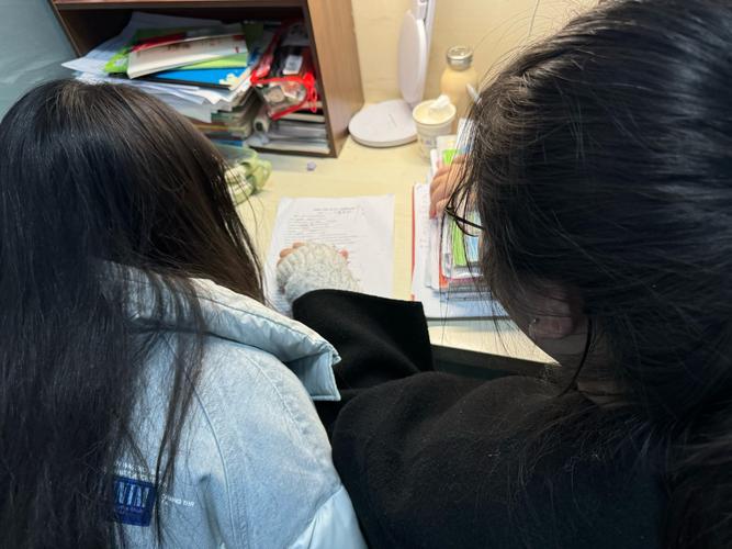 2026年5月18日农历四月初二这天可依入学吗？是否符合入学规定？