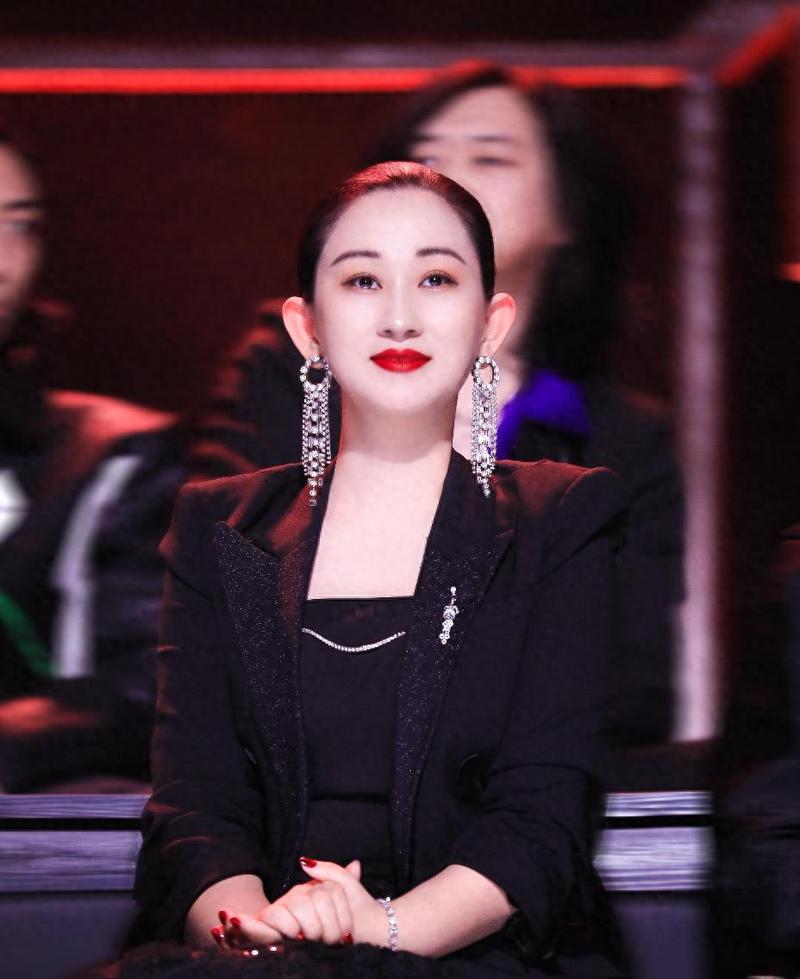 张丹露为何拥有如此令人羡慕的好命？