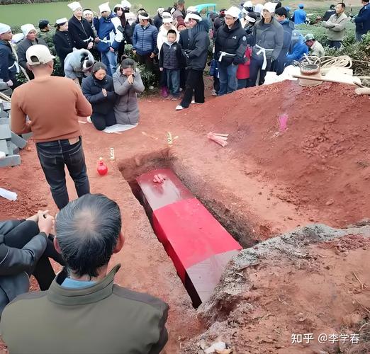 骨灰土葬时还需要考虑风水问题吗？