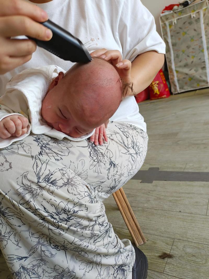 2026年3月31日这天适合剃胎发吗？是剃胎发的好日子吗？