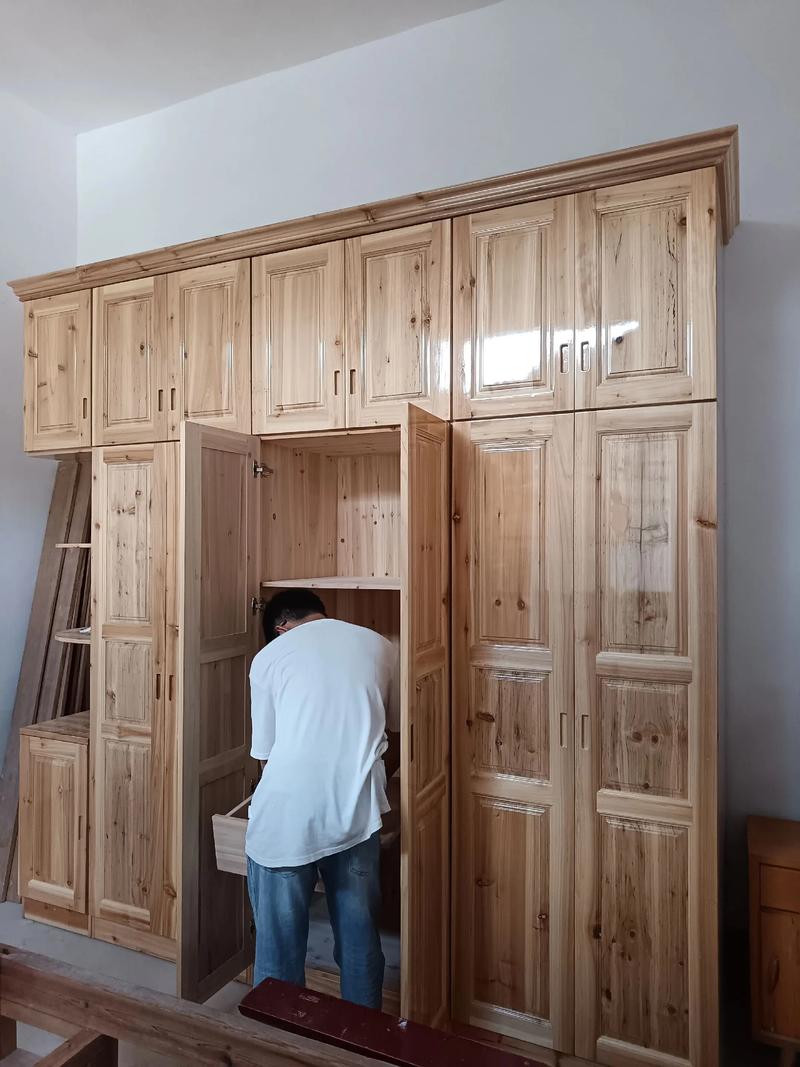 棕树制作的衣柜风水如何？适合家居摆放吗？