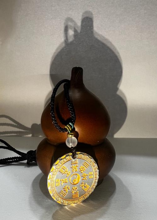 哪种命格驱邪效果最佳，阴气重的人佩戴哪种首饰最有效？