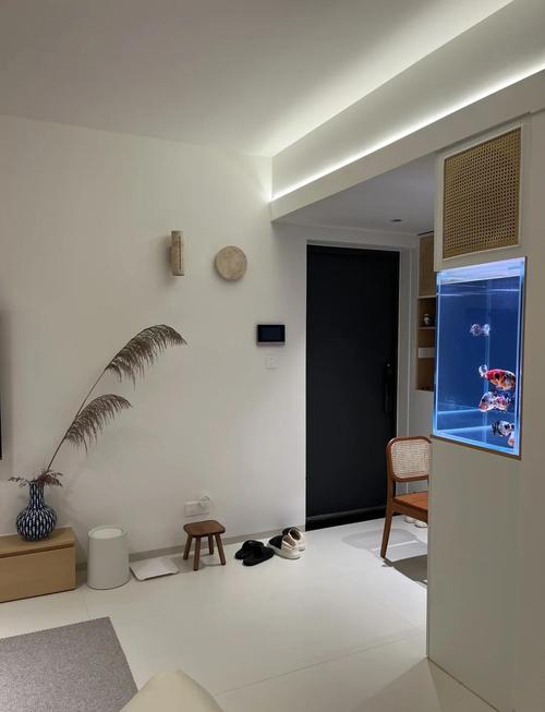 家里西边摆放鱼缸是否符合风水原则呢？