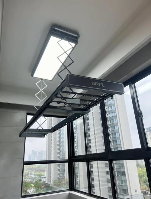 阳台灯安装不正会对家居风水产生哪些不良影响？